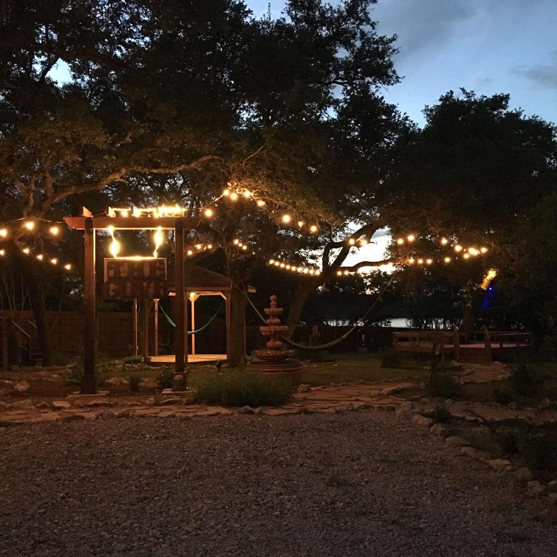 The Cove Bnb Hudson Bend Extérieur photo